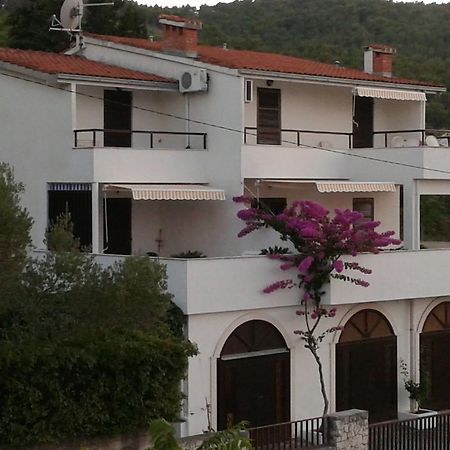 Apartments Villa Zvonimir Слатине Номер фото